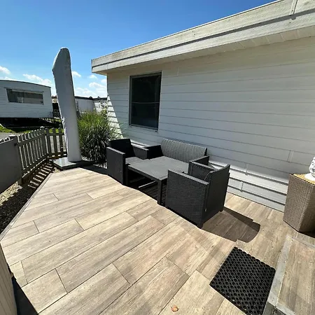 シャレー Charming By The Dunes, Cleaning Included ニーウポールト