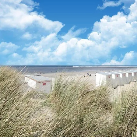 Charming By The Dunes, Cleaning Included *